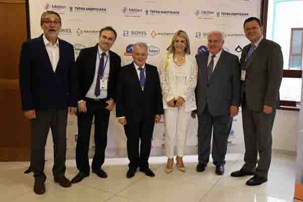 ΠΡΟΕΔΡΟΣ (13)