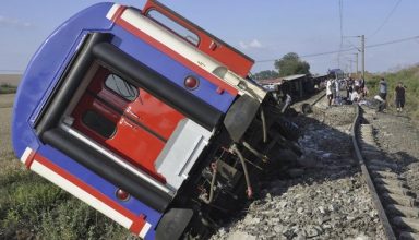 treno-tourkia-1