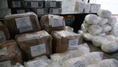 Peruvian police display to the press more than two tonnes of cocaine at the police headquarters in Lima, Peru, June 14, 2017. REUTERS/Guadalupe Pardo