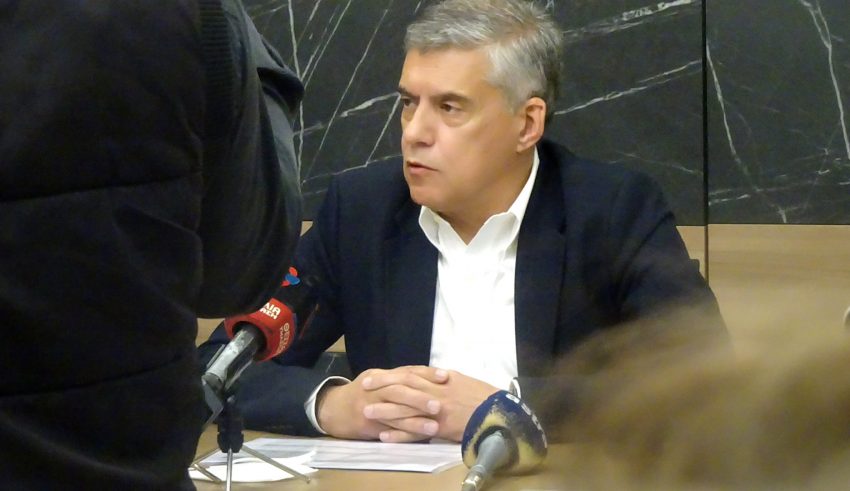 Αγοραστός (2) (3)