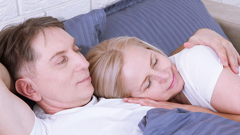 117100-couple5020231280