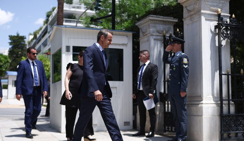 Arrival of ministers at the Presidential Palace for the inauguration of the new government, Athens, Greece on June 27, 2023. / Άφιξη υπουργών στο Προεδρικό Μέγαρο για την ορκωμοσία την νέας κυβέρνησης, Αθήνα, 27 Ιουνίου 2023
