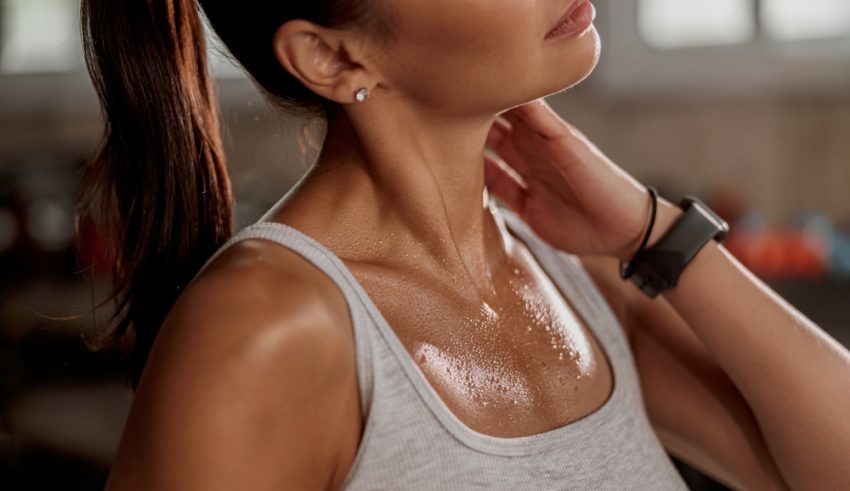 Close,Up,Of,Shoulders,And,Neck,Fit,Female,With,Sweat