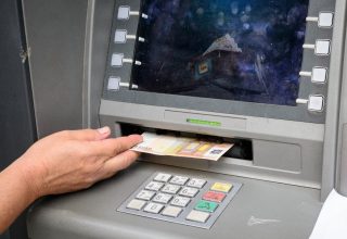 ATM-Euros-(Eurokinissi)