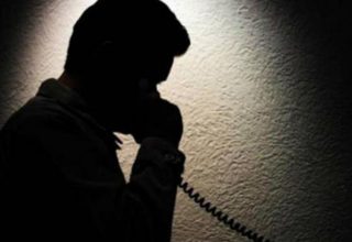 farsa_prank_phone_call