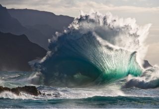 thumb_prod_3314_785x492_big_waves_ (1)