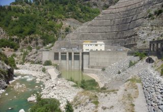 ΥΔΡΟΗΛΕΚΤΡΙΚΟΣ ΣΤΑΘΜΟΣ ΓΛΥΣΤΡΑΣ