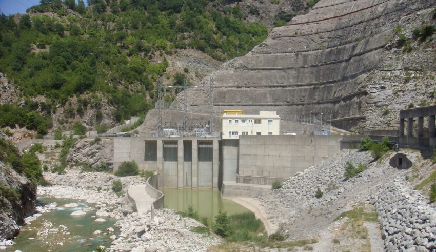 ΥΔΡΟΗΛΕΚΤΡΙΚΟΣ ΣΤΑΘΜΟΣ ΓΛΥΣΤΡΑΣ
