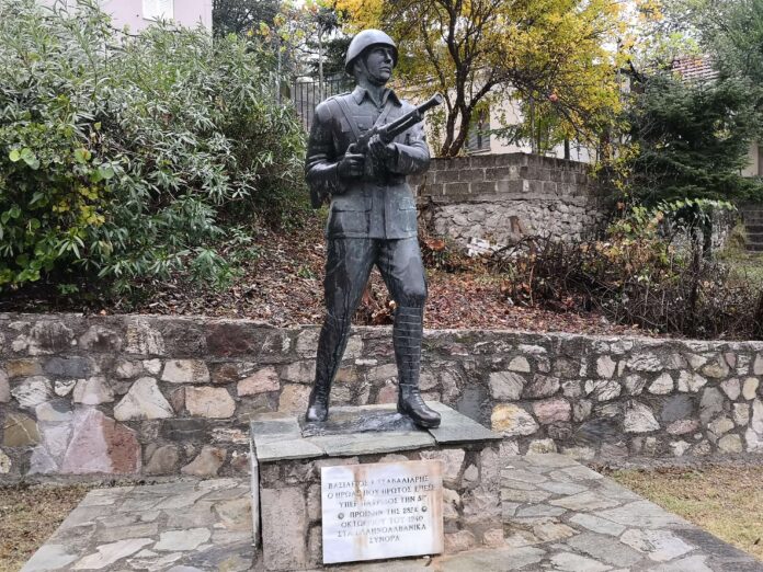 1940_stratiotis